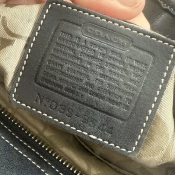 Vintage Coach Black Leather Soho Handbag Shoulder Purse D05D-9544 - Picture 5 of 7